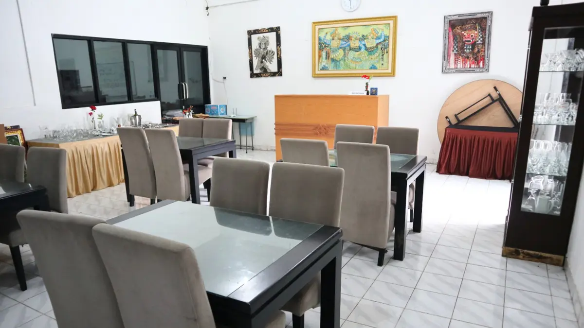 Resto Simulation Room